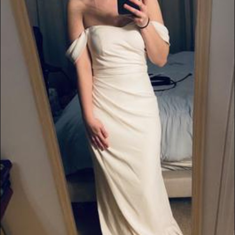 David’s Bridal a ivory Wedding Dress.